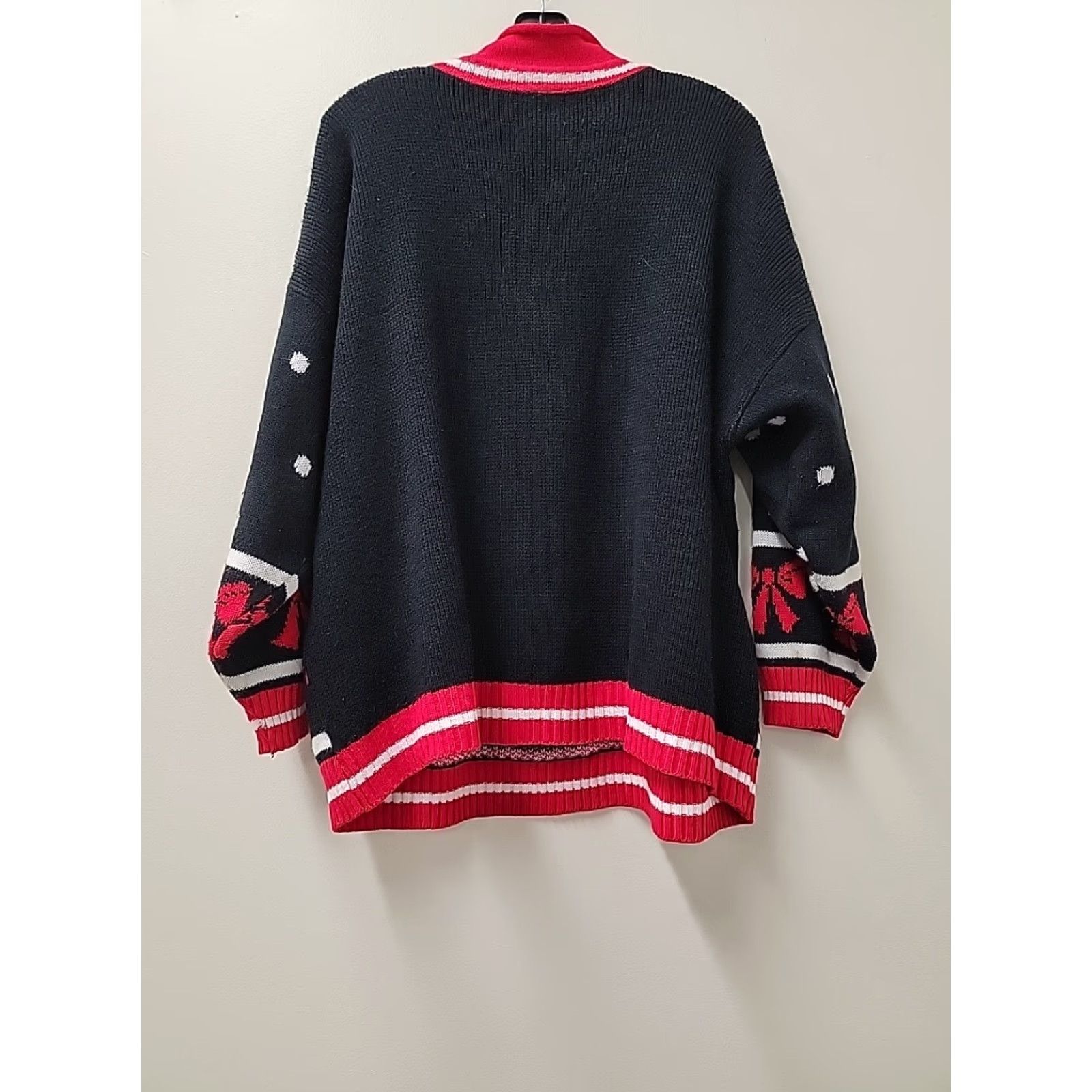 Vintage VINTAGE Knitwaves Ugly Christmas Sweater womens XL-2XL Pullover Long Sleeve Mock Neck Christmas 27 Chest 25 Length Black Red Green White Womens Size XL / US 12-14 / IT 48-50 - 4 Thumbnail
