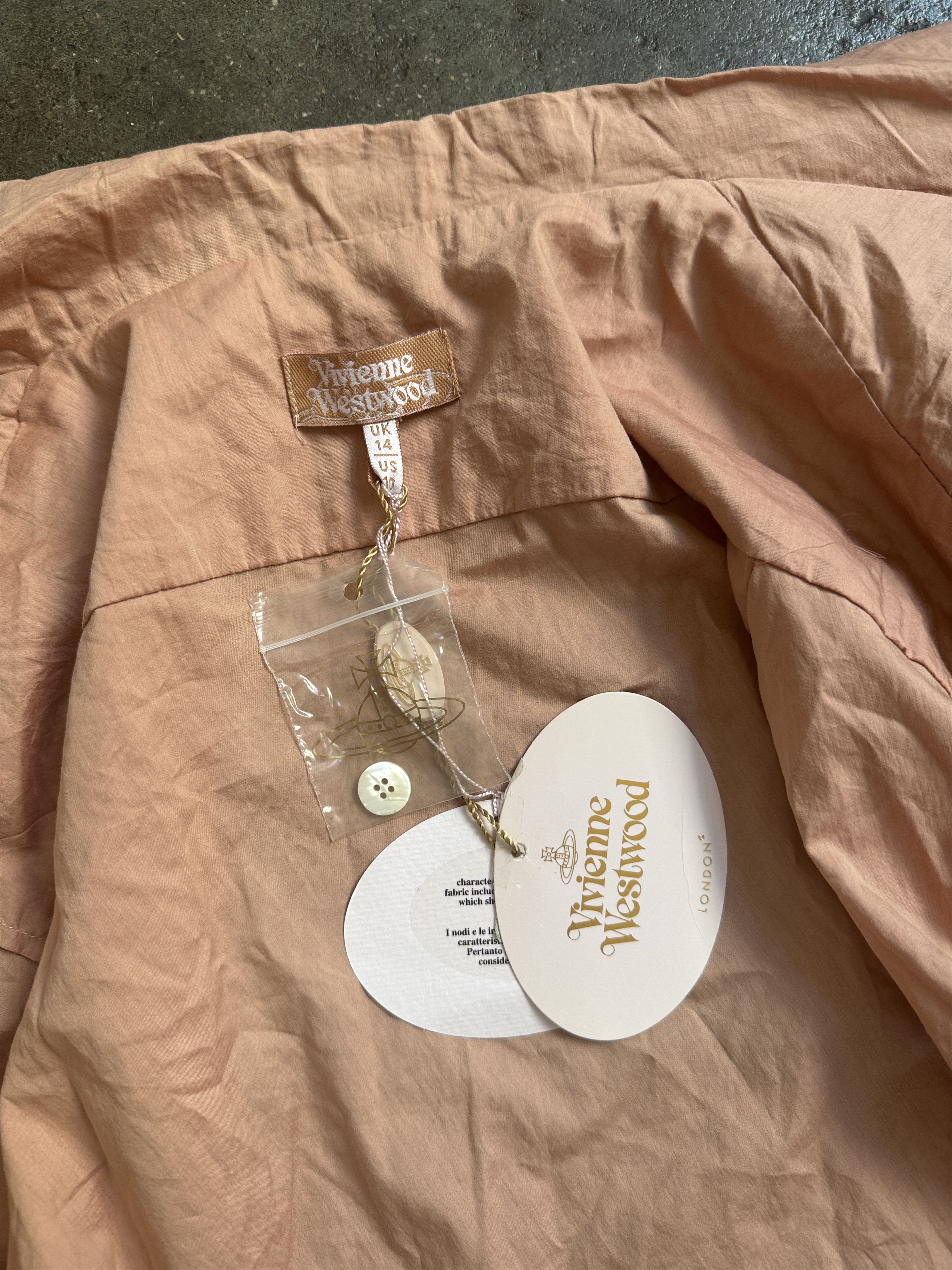 Vivienne Westwood 900$ NWT 2015 Silk / Cotton Alchoholic Shirt Size L / US 10 / IT 46 - 10 Thumbnail