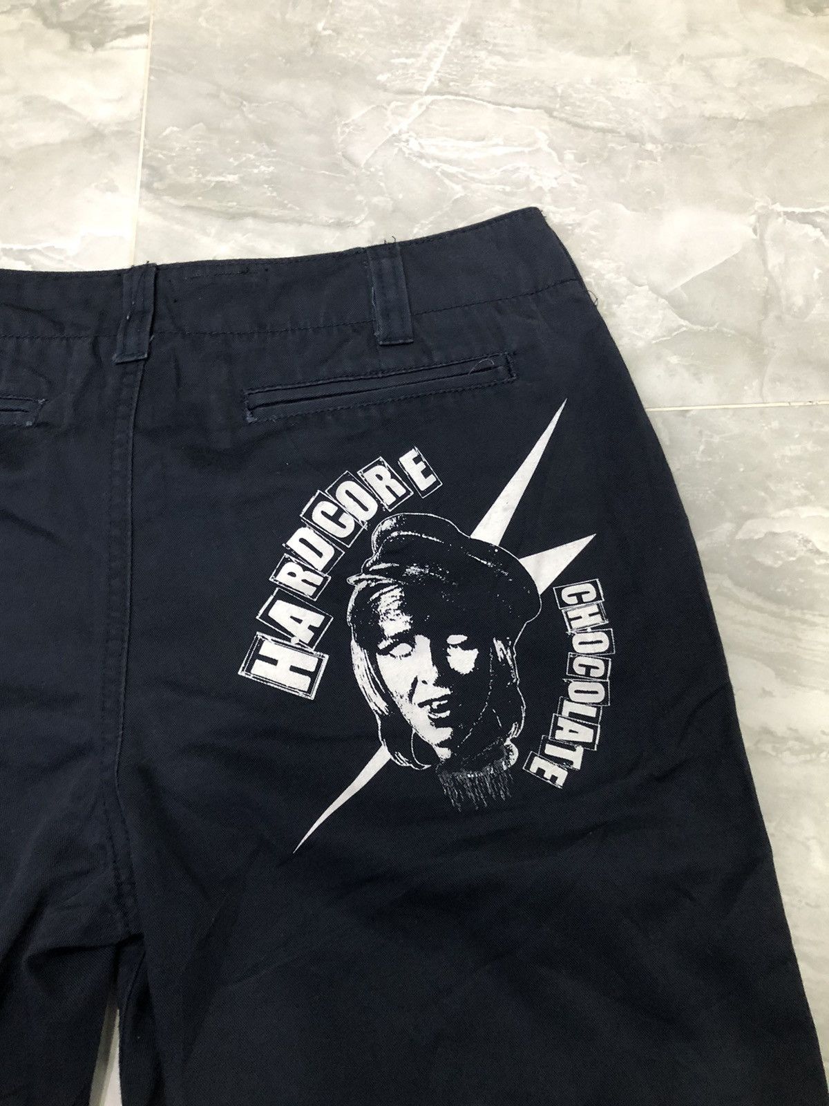 Japanese Brand Hardcore Chocolate Graphic Shorts –Japan Street Cult Classic Size US 30 / EU 46 - 8 Thumbnail