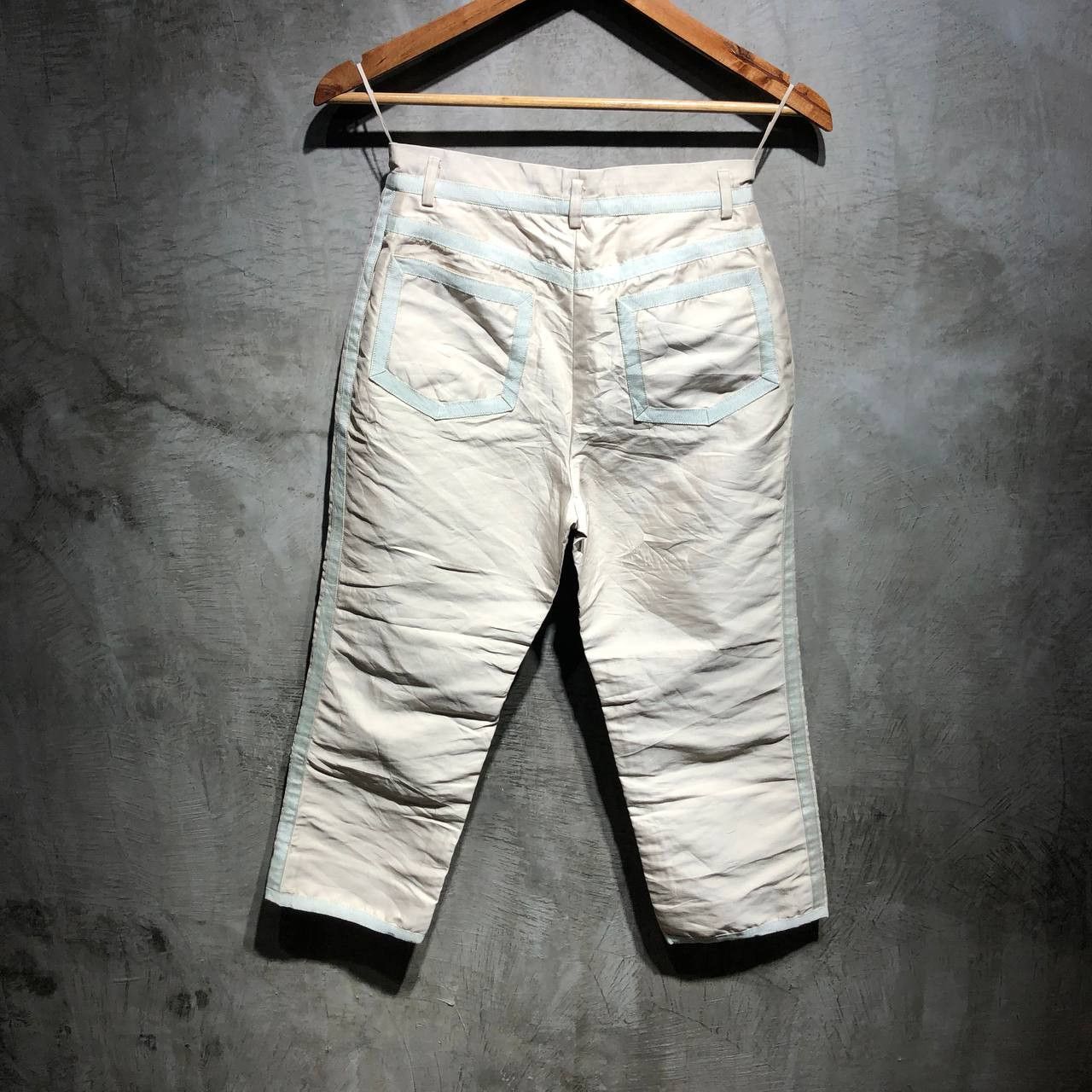 Louis Vuitton Louis Vuitton Casual Silk Trousers Size 26" / US 2 / IT 38 - 2 Thumbnail
