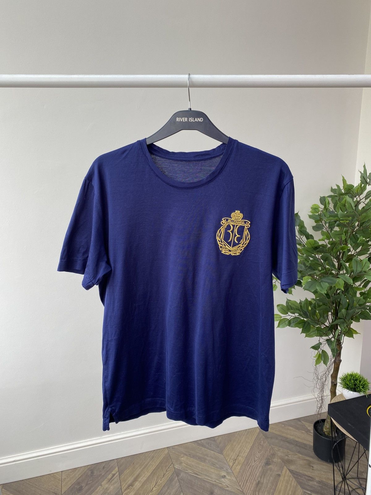 Billionaire Couture × Designer × Vintage Vintage Billionaire T-shirt Round Neck SS Crest Size US M / EU 48-50 / 2 - 1 Thumbnail
