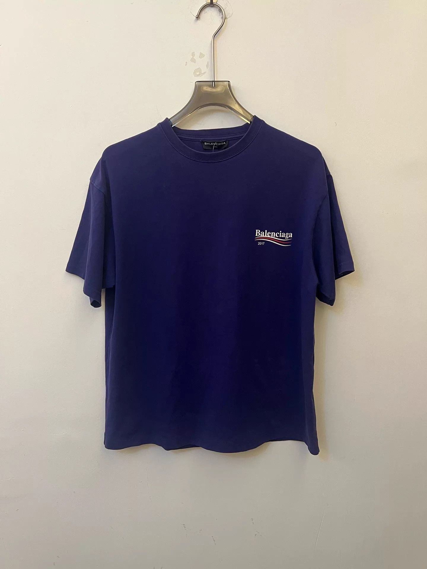 Balenciaga Balenciaga Blue-Purple Coke Logo SS T-Shirt XS NM Size US XS / EU 42 / 0 - 1 Thumbnail