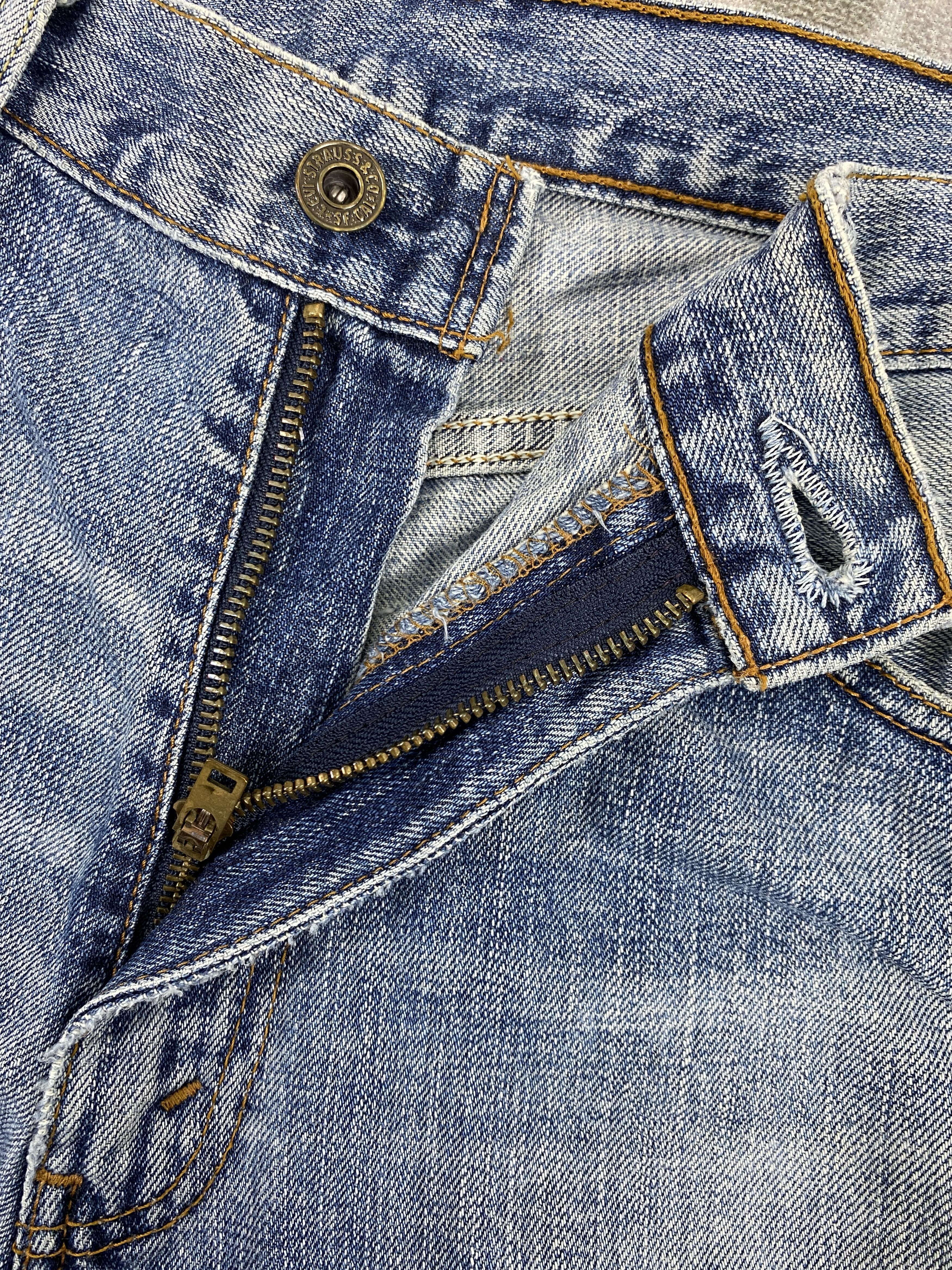 Levi's Distressed Blue Vintage Levi's 502 Jeans 34x34.5 - JN3564 Size US 34 / EU 50 - 6 Thumbnail