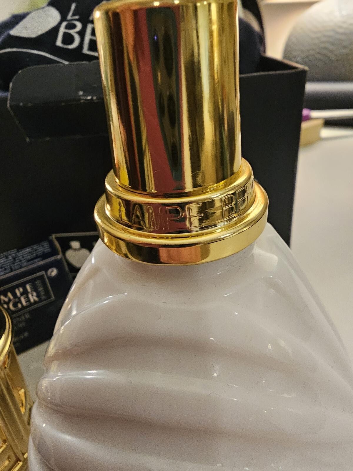 Other LAMPE BERGER-White Limoges Aroma NEW! Size ONE SIZE - 6 Thumbnail