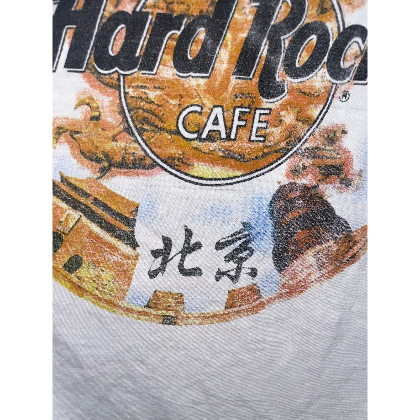 Hard Rock Cafe Vintage Hard Rock Cafe Beijing White Gold Shirt China VTG L Size US L / EU 52-54 / 3 - 10 Thumbnail