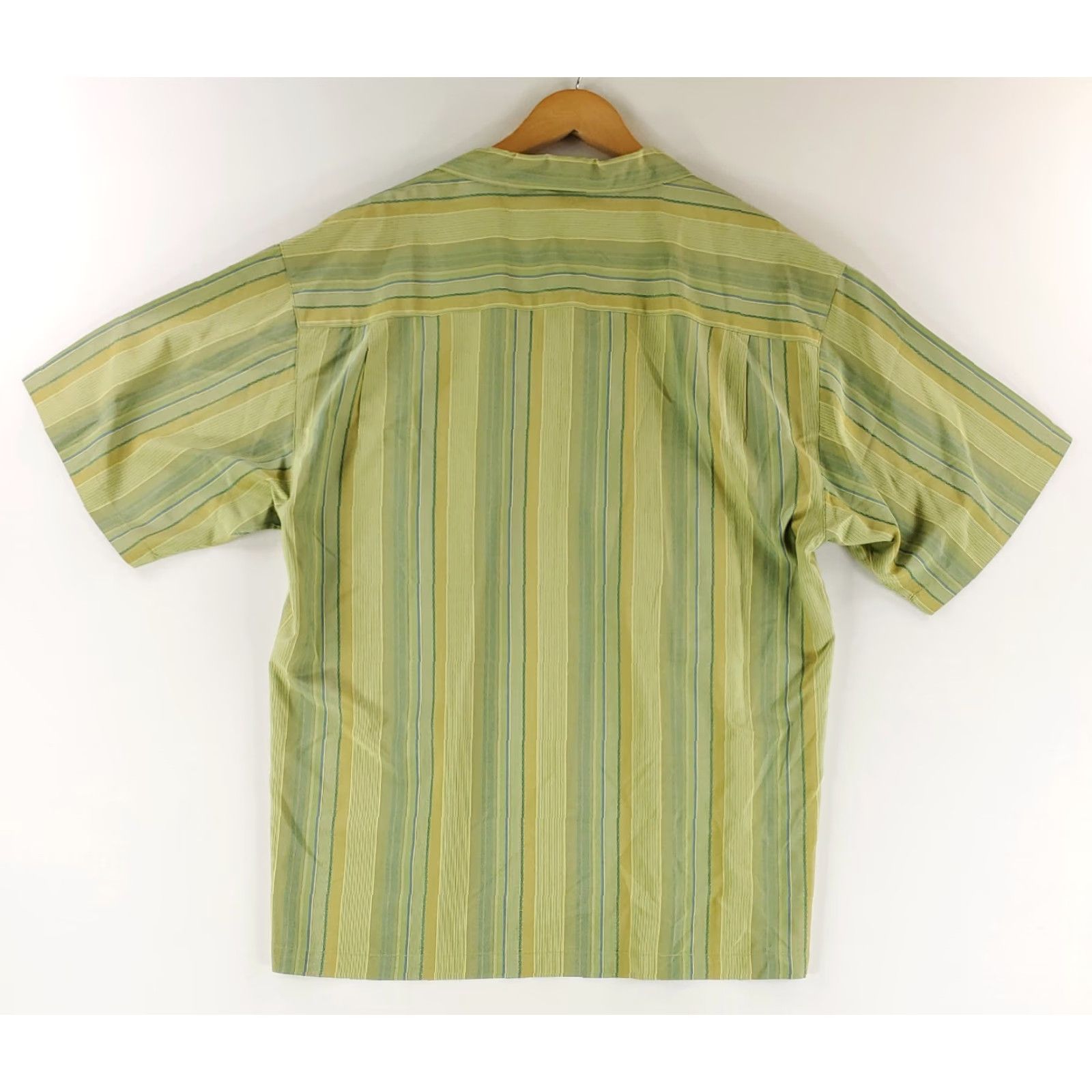 Tommy Bahama Tommy Bahama Silk Button Up Shirt Short Sleeve Loop Collar Green XL Mens Size US XL / EU 56 / 4 - 4 Thumbnail