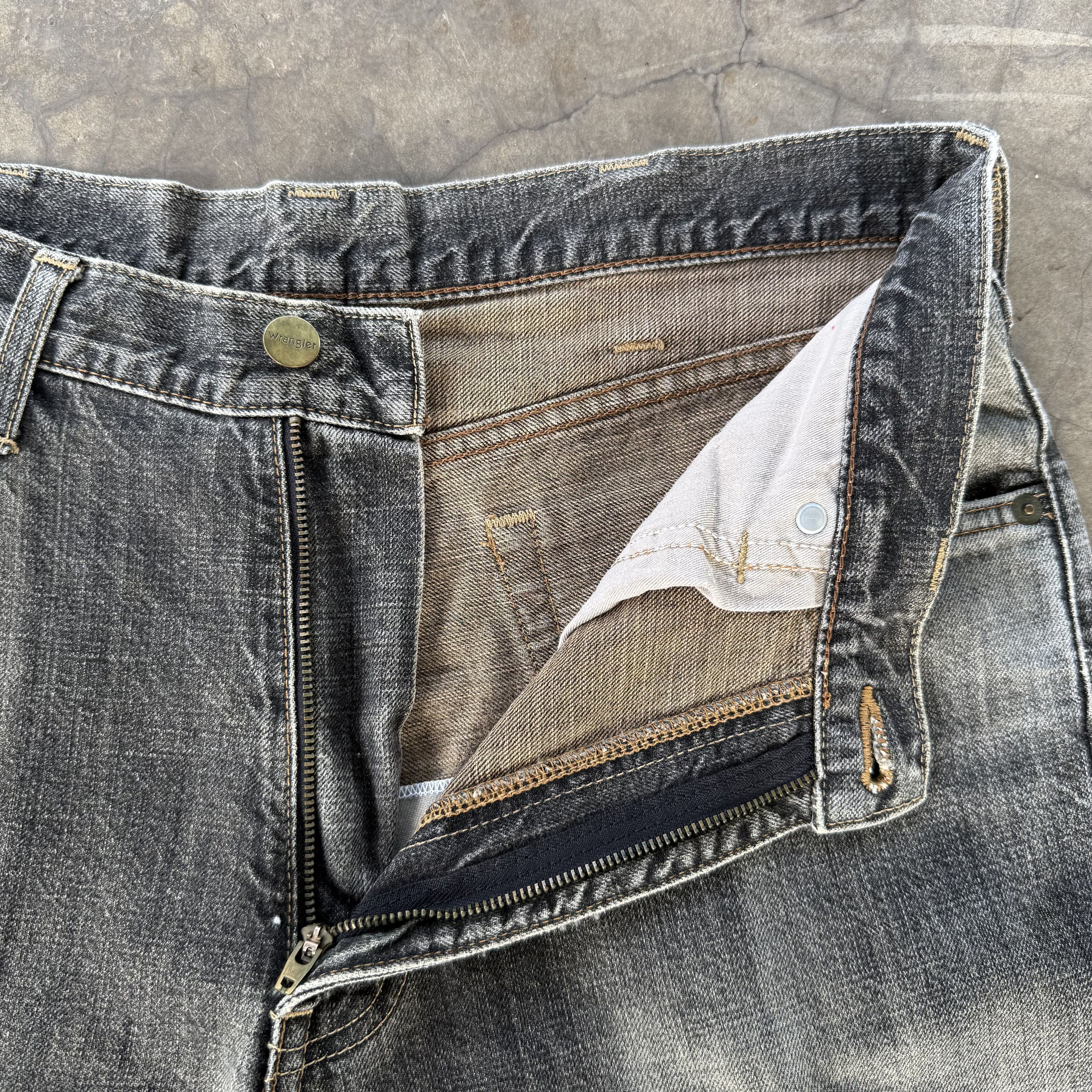 Wrangler W34x32 Vintage Japanese Faded Rusty Black Denim Jean Pants Size US 34 / EU 50 - 6 Thumbnail