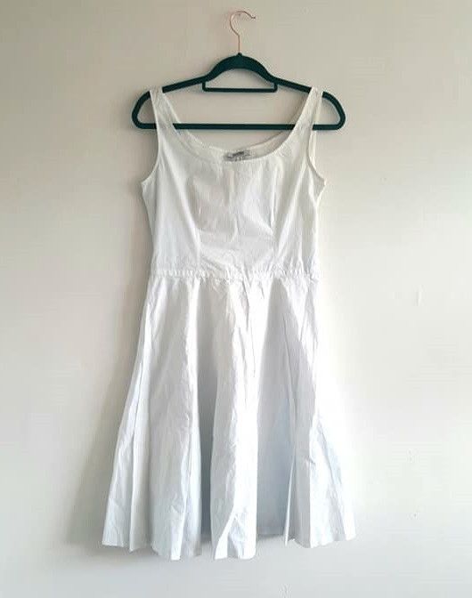 Moschino Moschino Cheap and Chic white dress size 12 Size XL / US 12-14 / IT 48-50 - 1 Thumbnail