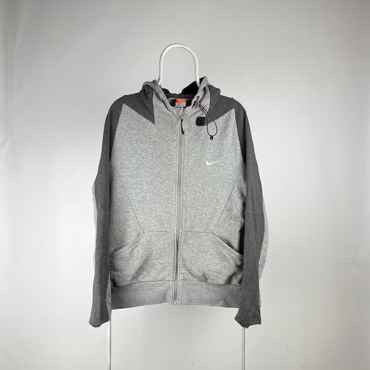 Nike Nike zip hoodie streetwear size Medium Size US M / EU 48-50 / 2 - 1 Thumbnail