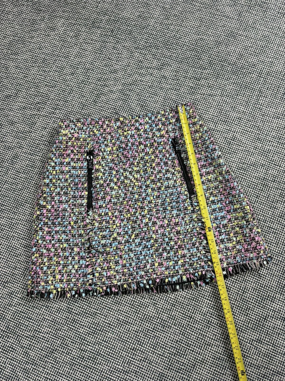 Emporio Armani Emporio Armani colorful tweed woven 2 pocket skirt Size 27" / US 4 / IT 40 - 8 Thumbnail