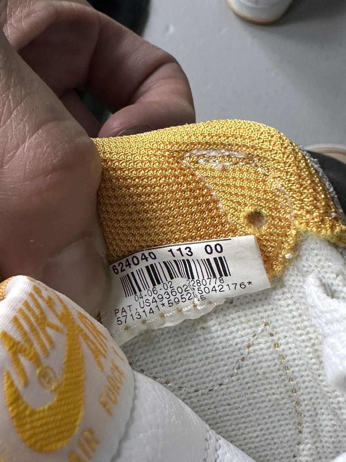 Nike Air force 1 White Canyon Gold 2002 Size US 10.5 / EU 43-44 - 9 Thumbnail