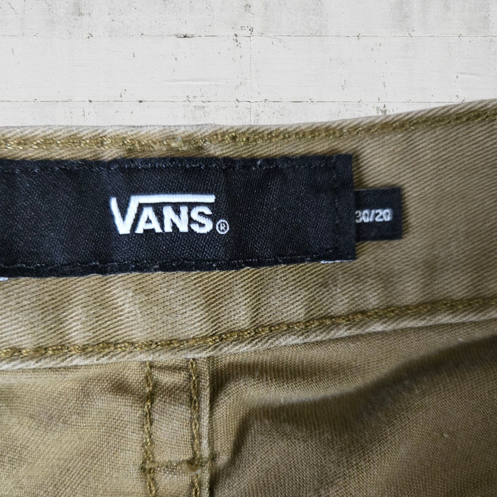 Vans Vans Khaki Slim Tapered Low Rise Jeans Size 30 Size US 30 / EU 46 - 5 Thumbnail