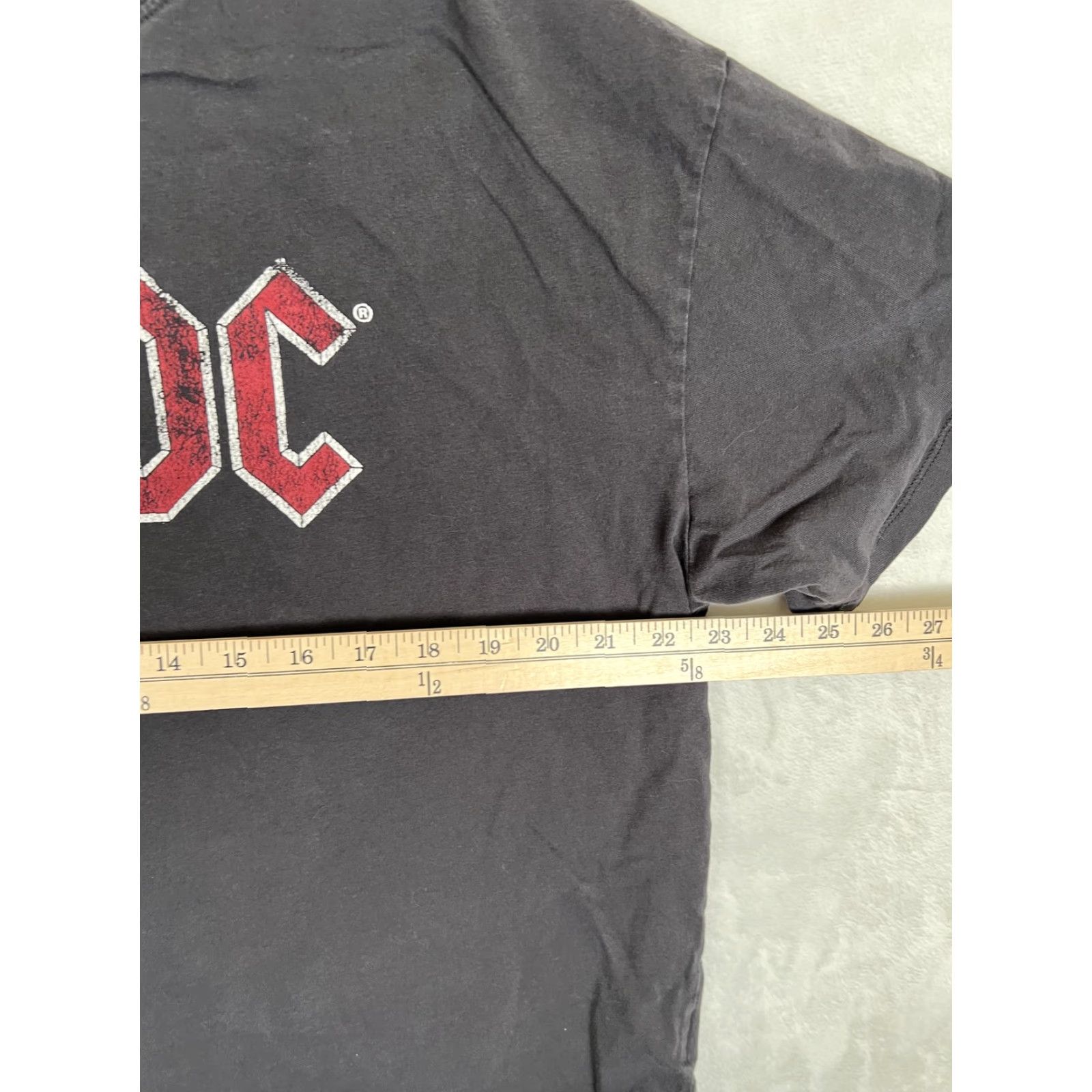 H&M AC/DC T-Shirt Womens L Black Back In Black World Tour H&M Band Graphic Rock Size L / US 10 / IT 46 - 5 Thumbnail