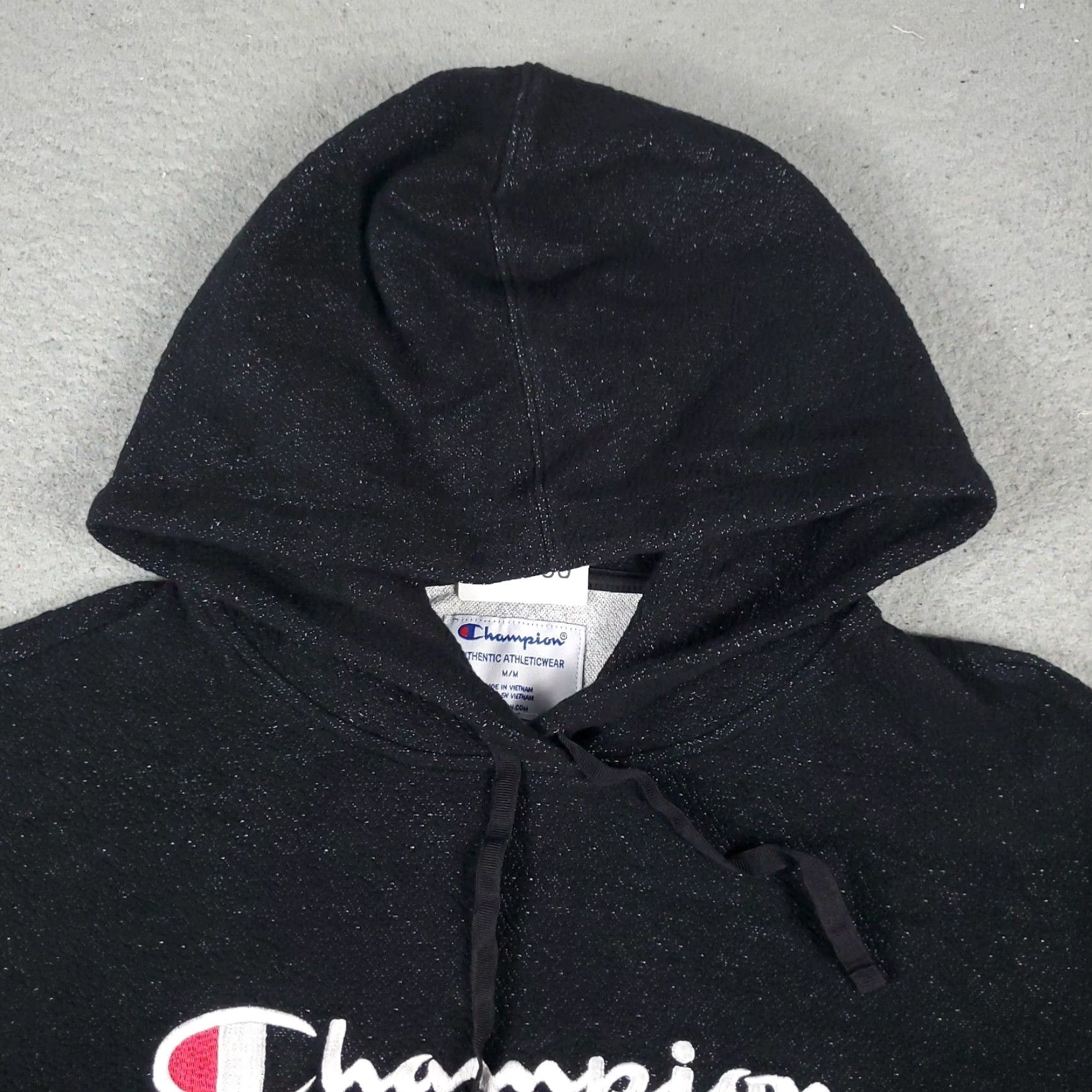 Champion VINTAGE Champion Hoodie Women’s Medium Black Casual Pullover All Seasons Logo Size M / US 6-8 / IT 42-44 - 3 Thumbnail