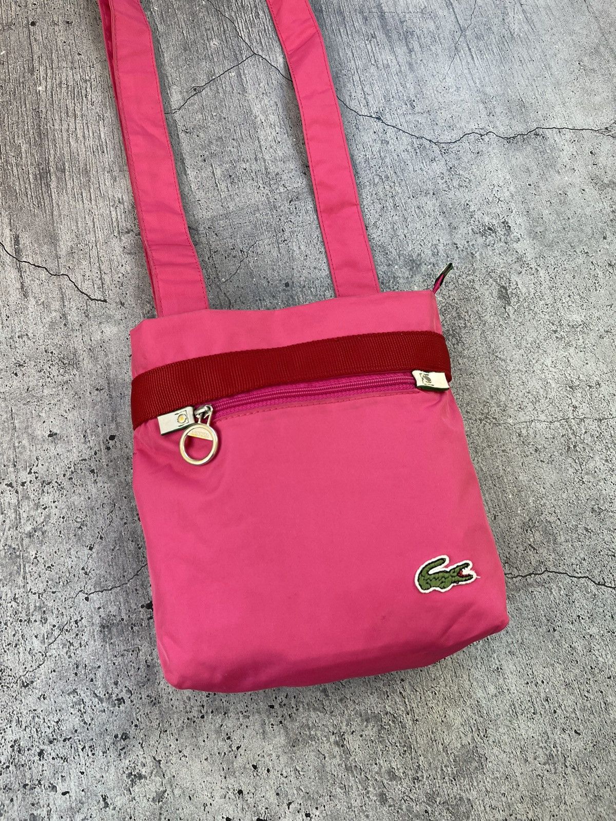 Lacoste × Vintage Vintage Lacoste Y2K pink messenger glamour bag🎀 Size ONE SIZE - 3 Thumbnail