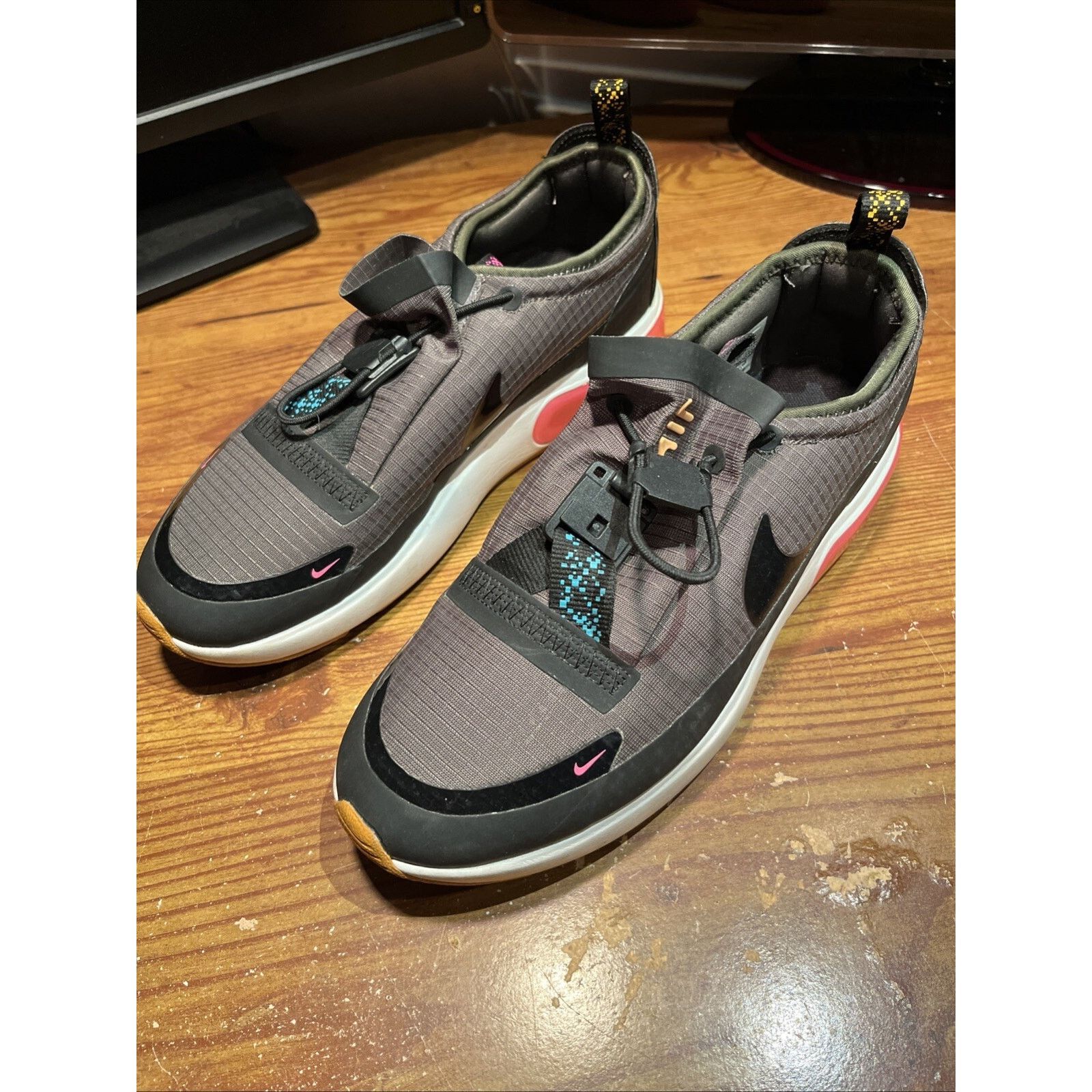 Nike NIKE Women's Air Max DIA Winter Running Shoes Gray US Sz 9 Size US 9 / IT 39 - 3 Thumbnail