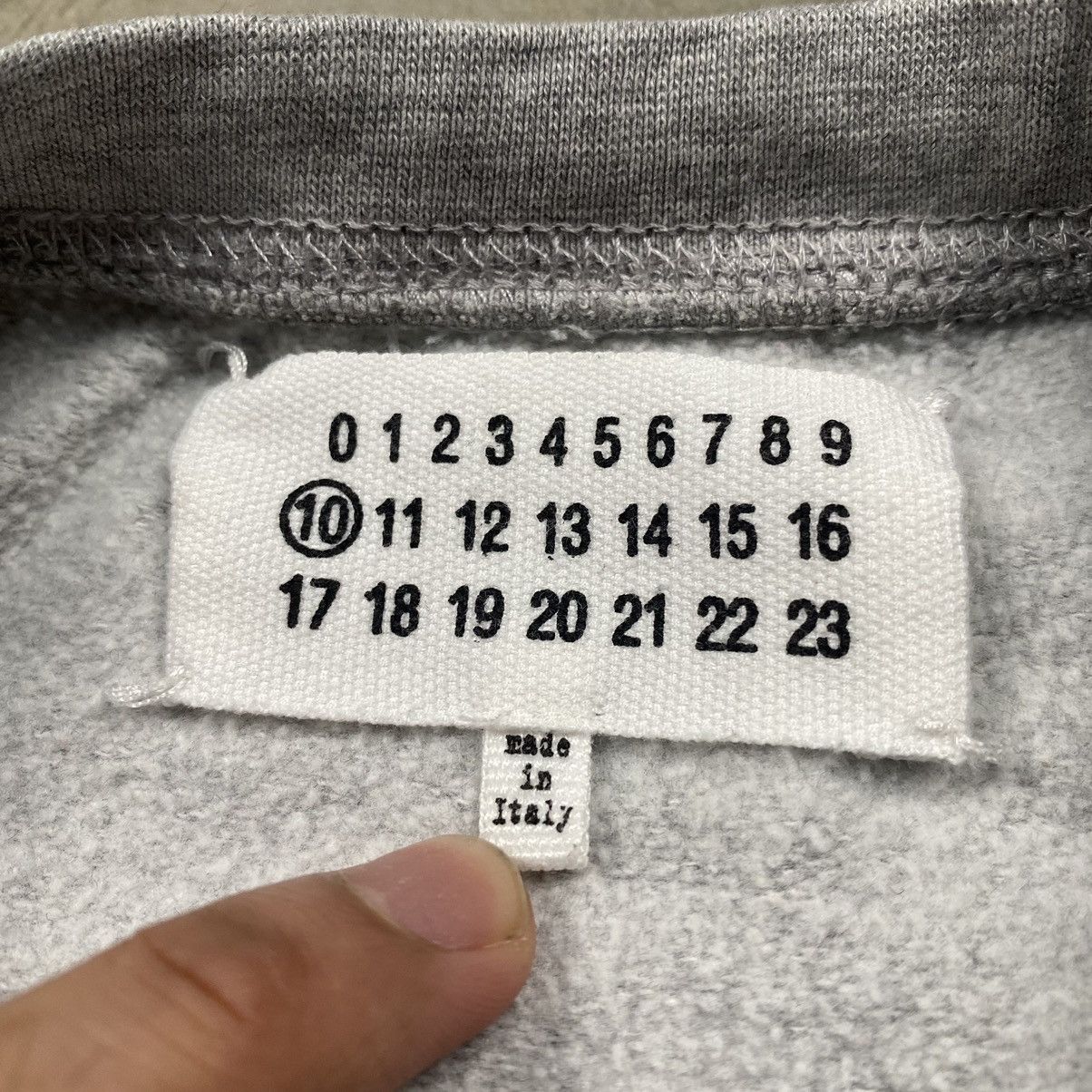 Maison Margiela A/W 13 Belle Ville Double Back Rework Crewneck Size US M / EU 48-50 / 2 - 8 Thumbnail