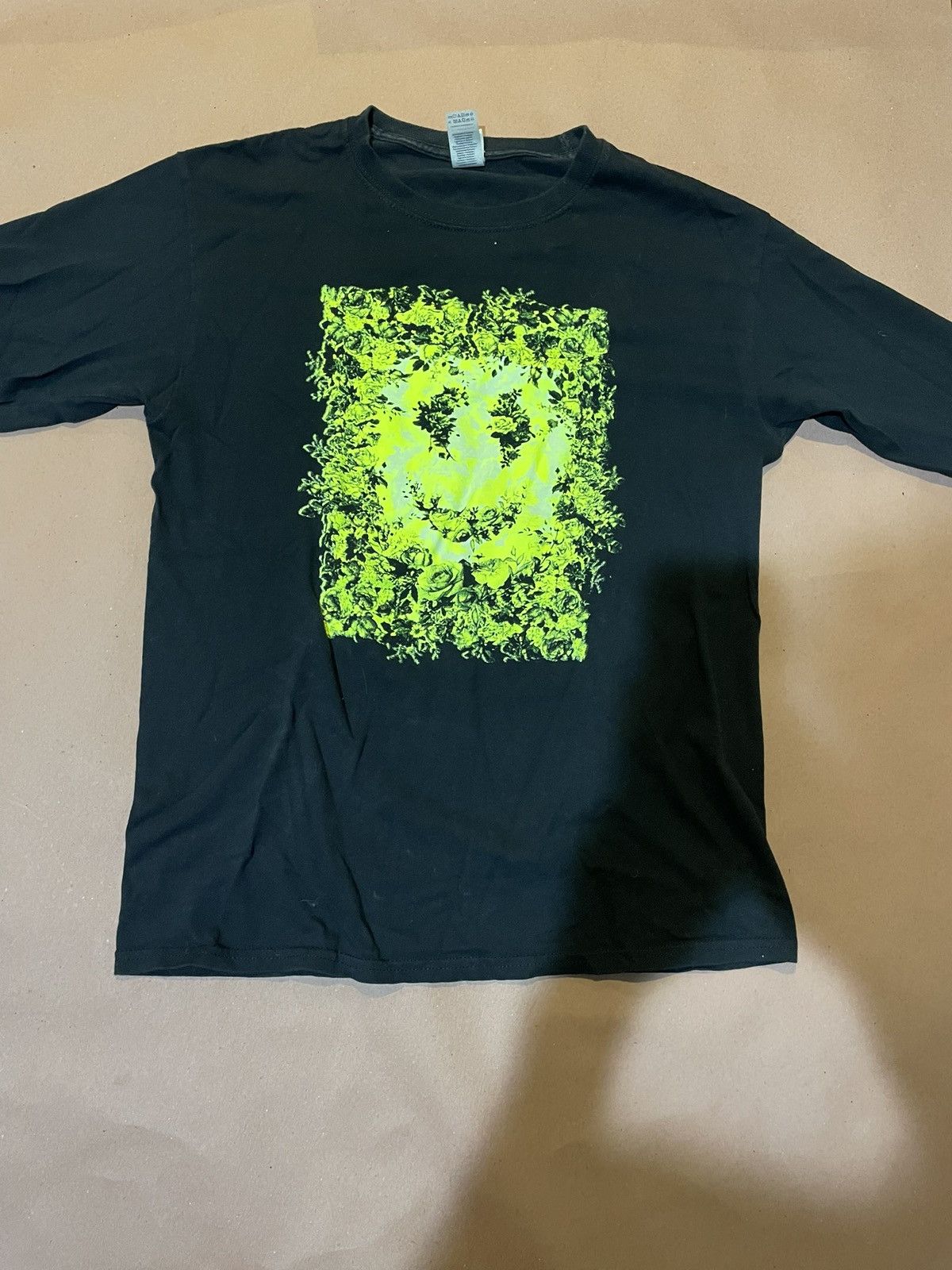 Dover Street Market Dover street market long sleeve fluorescent smile Size US M / EU 48-50 / 2 - 1 Thumbnail