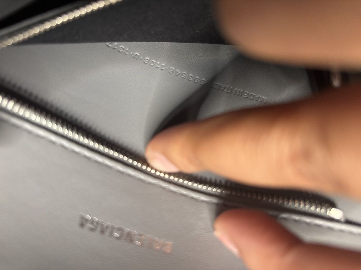 Balenciaga Balenciaga HourGlass Embossed Leather Too Handle Size ONE SIZE - 25 Thumbnail