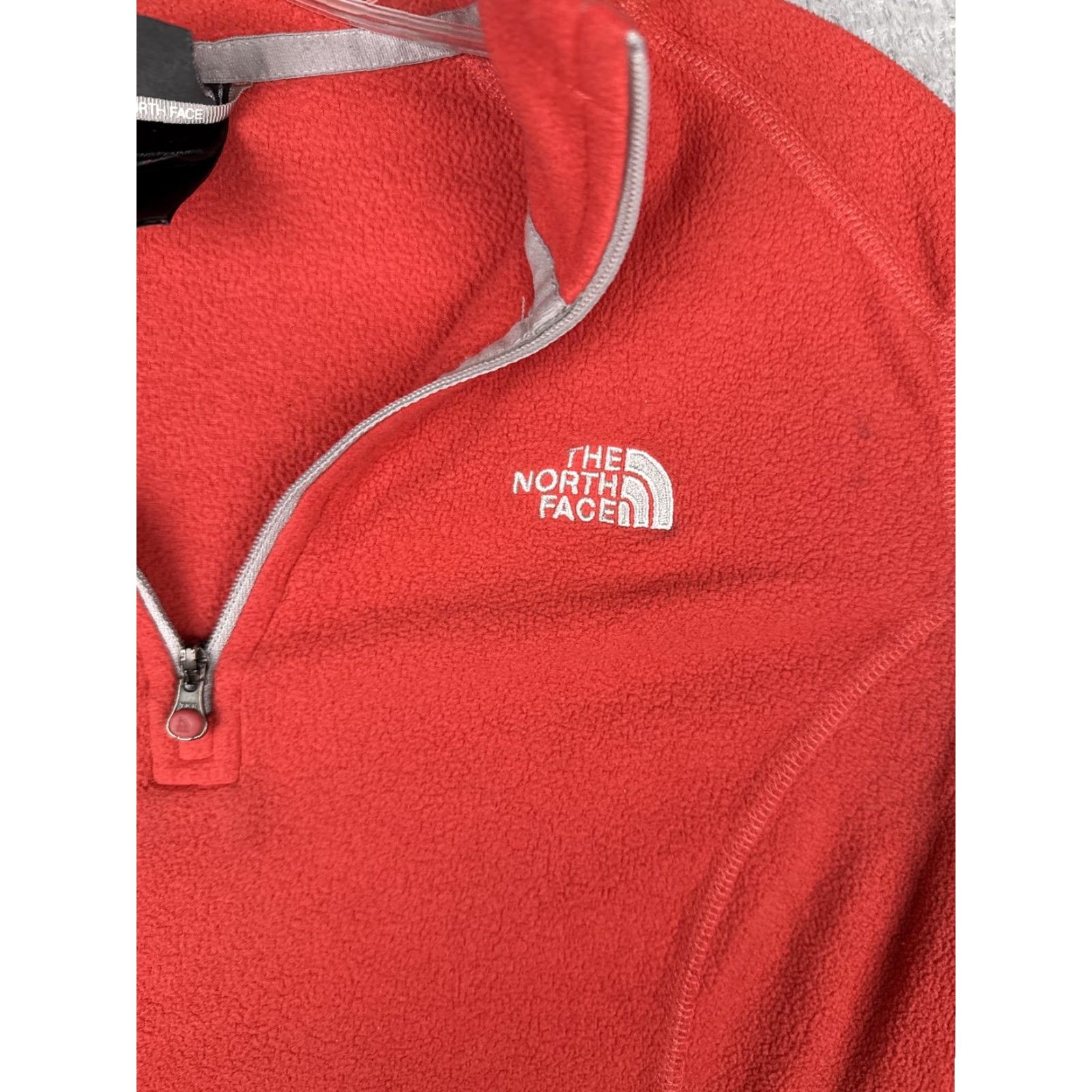 The North Face The North Face Pullover Womens Medium Red 1/4 Zip Lightweight Fleece Hiking Size M / US 6-8 / IT 42-44 - 6 Thumbnail