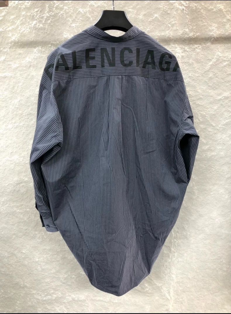 Balenciaga Balenciaga Back logo striped shirt 2505-Nextarrow Size US XXS / EU 40 - 5 Thumbnail
