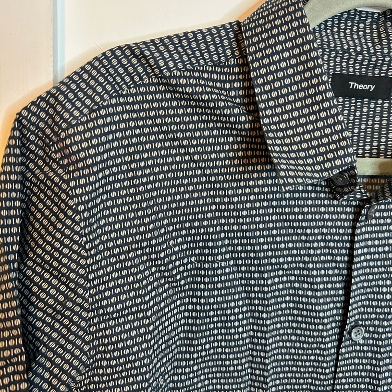 Theory Theory Irving Metric Dot Print Short Sleeve ButtonDown Shirt Size US XL / EU 56 / 4 - 5 Thumbnail
