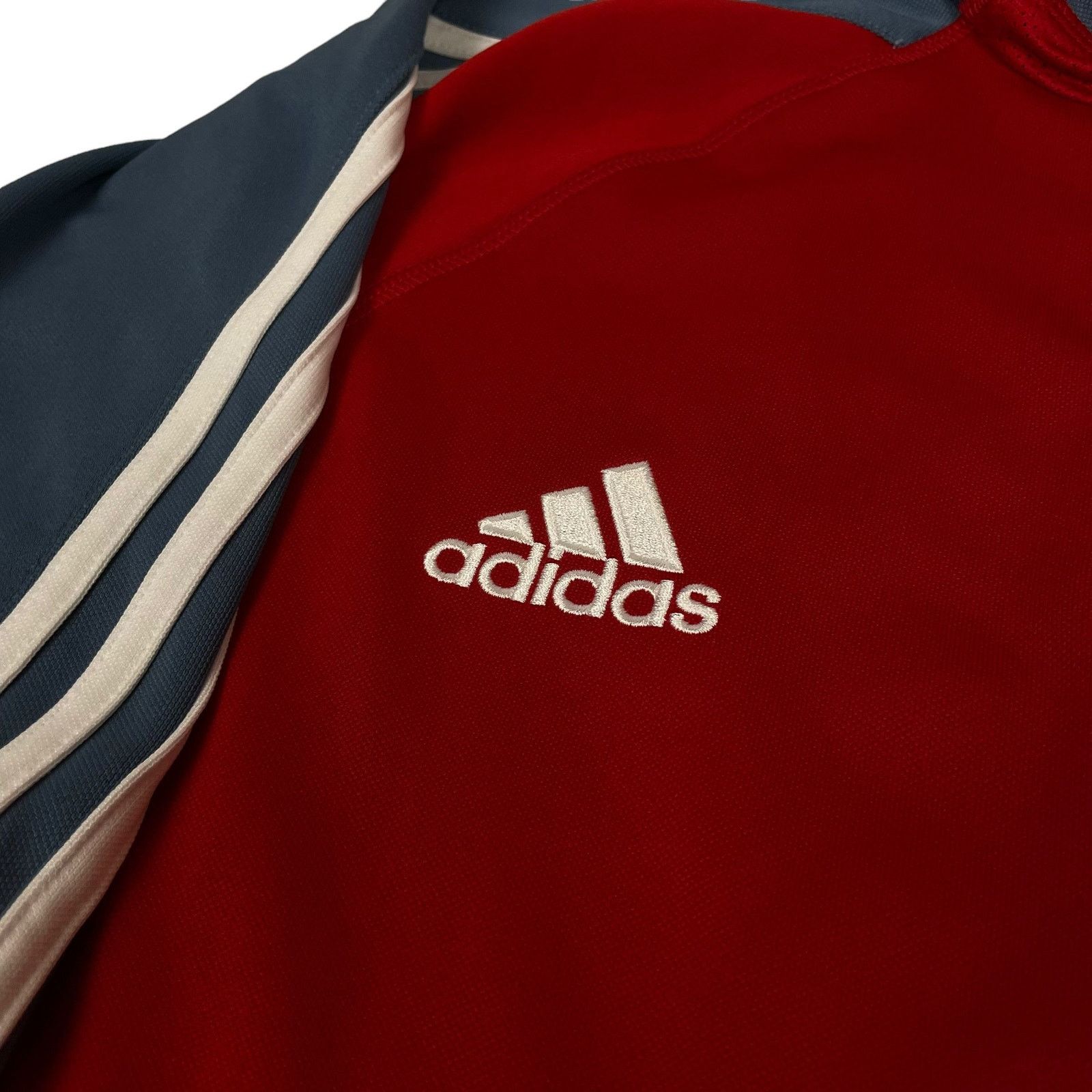 Adidas Adidas Men Red Gray FC Bayern Munich Football Team Jacket L Size US L / EU 52-54 / 3 - 4 Thumbnail