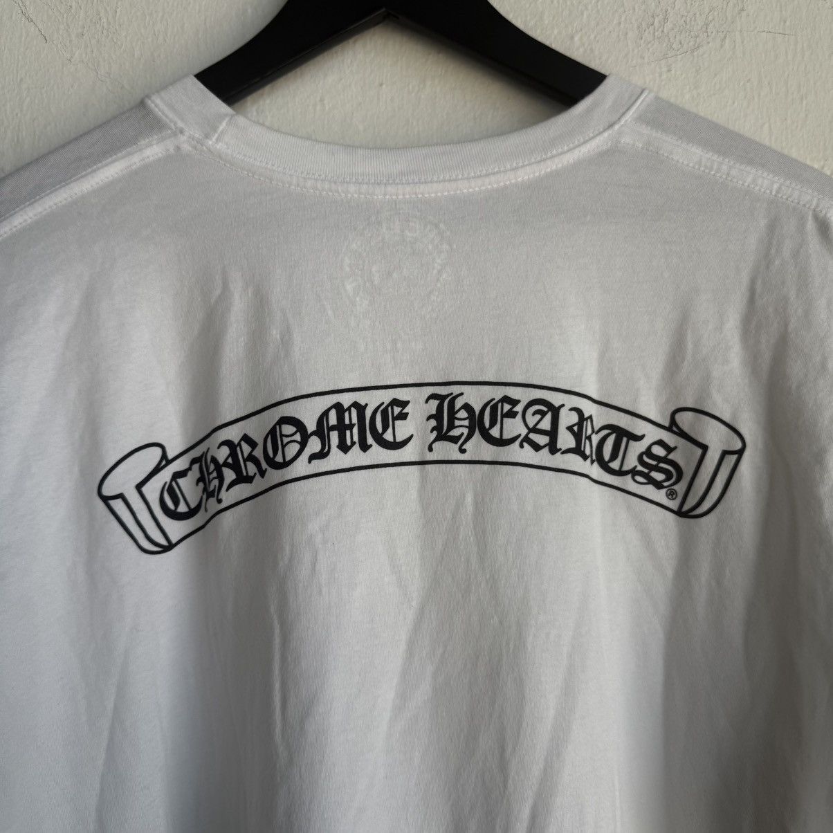 Chrome Hearts Chrome Hearts Scroll Logo Tee Size US L / EU 52-54 / 3 - 3 Thumbnail