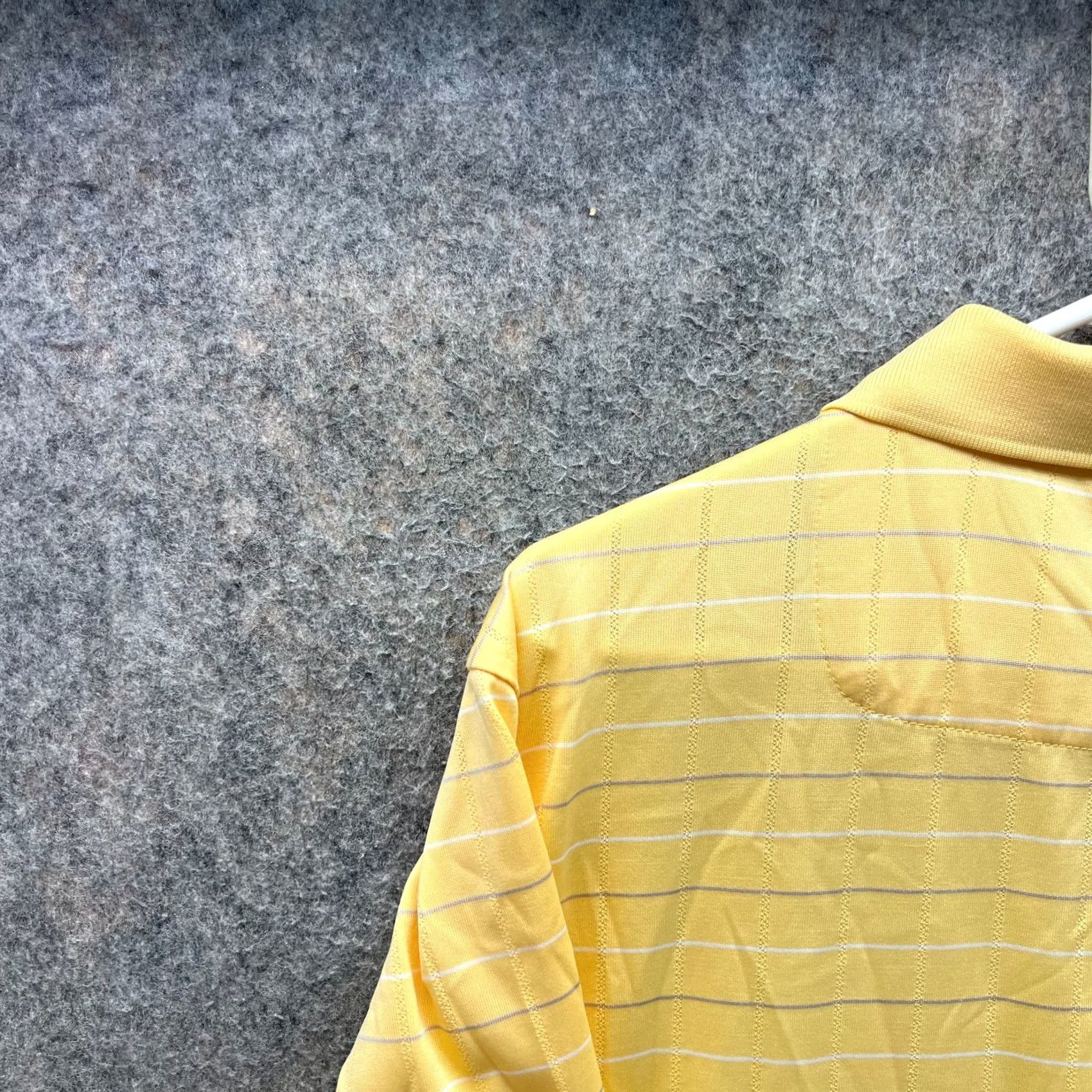 Izod IZOD Polo Shirt Mens L Yellow Striped 40 in Chest Short Sleeve Button Collared Golf Preppy Activewear Casual Size US L / EU 52-54 / 3 - 5 Thumbnail