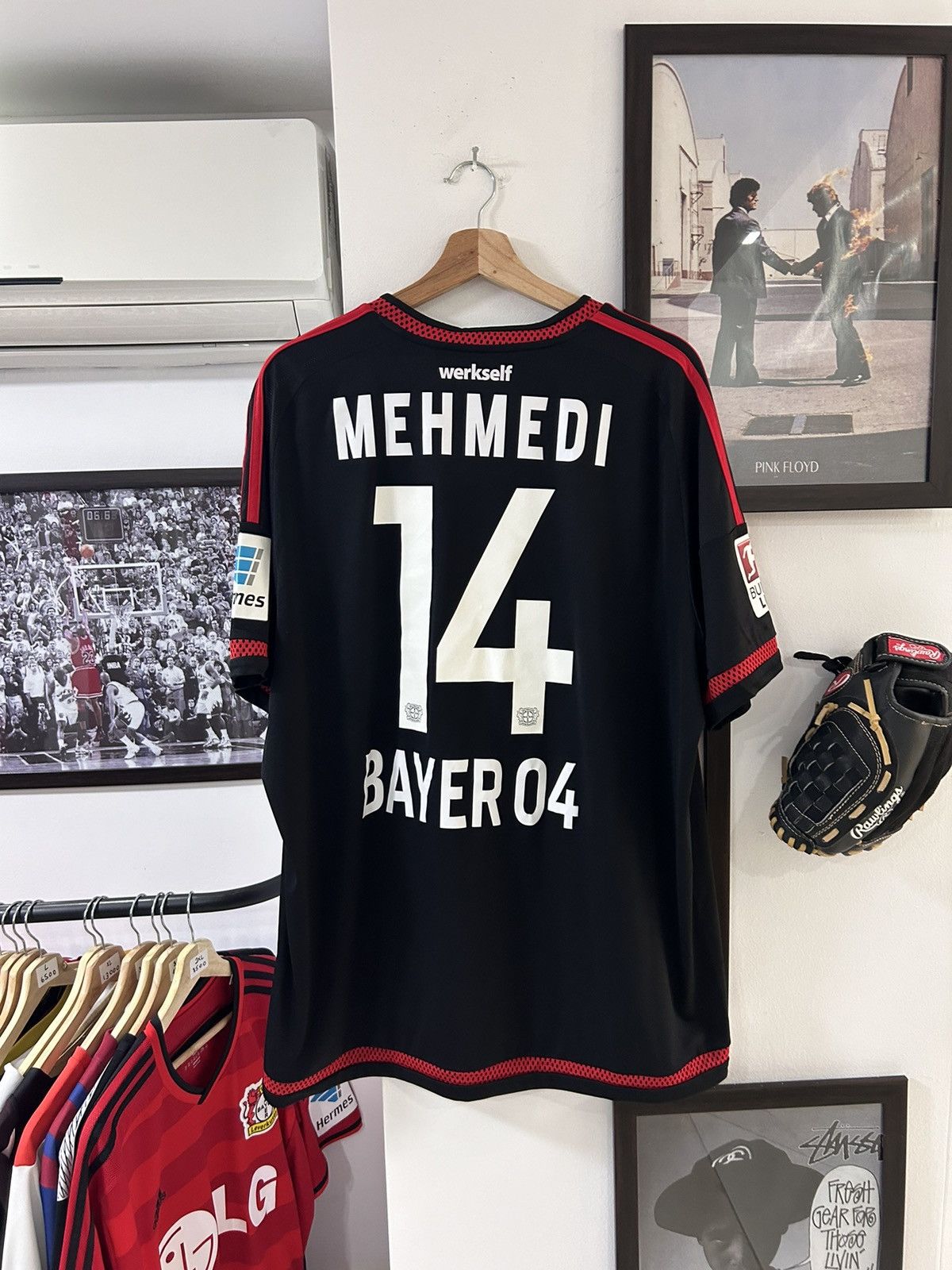 image of Soccer Jersey x Vintage Mehmedi Bayer Leverkusen 2015/2016 Away Kit in Black, Men's (Size XL)