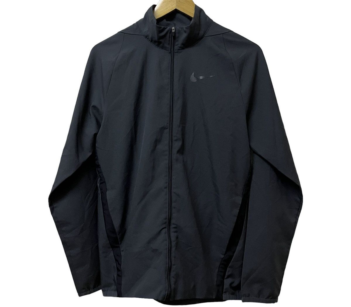 Nike × Vintage Nike Windbreaker Black on Black Size US S / EU 44-46 / 1 - 1 Thumbnail