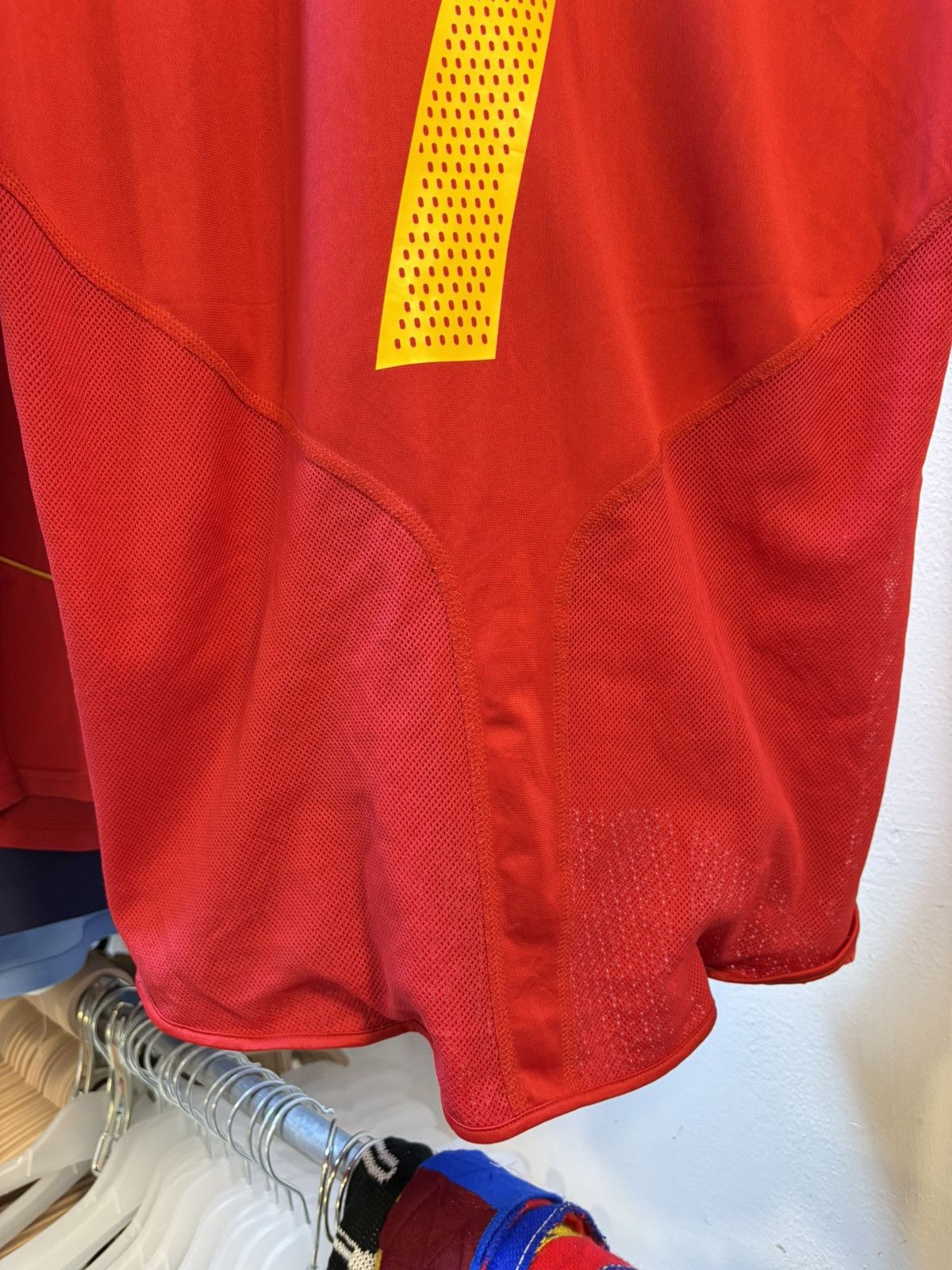 Adidas Vintage 2004-2006 Spain Football Team Home Kit Size US L / EU 52-54 / 3 - 16 Thumbnail