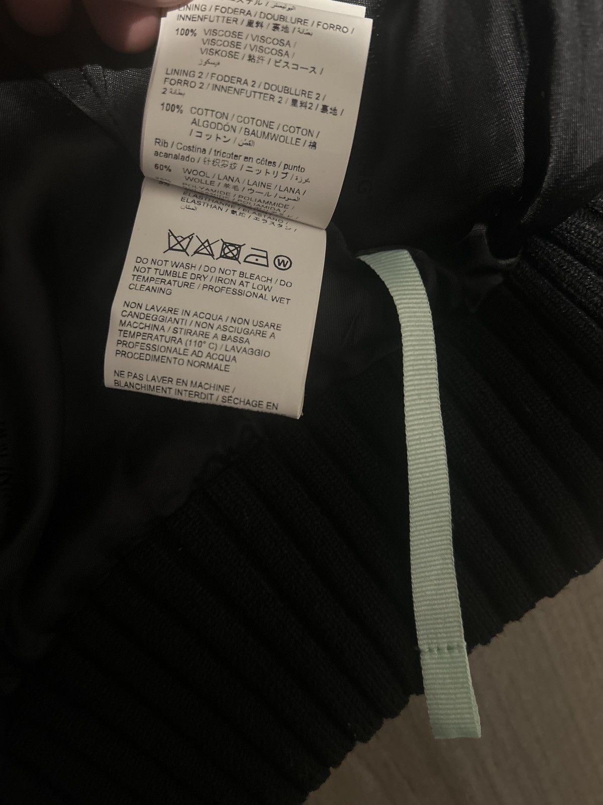 Off-White “BUSINESS CASUAL” Gradient Jacket Size US S / EU 44-46 / 1 - 7 Thumbnail