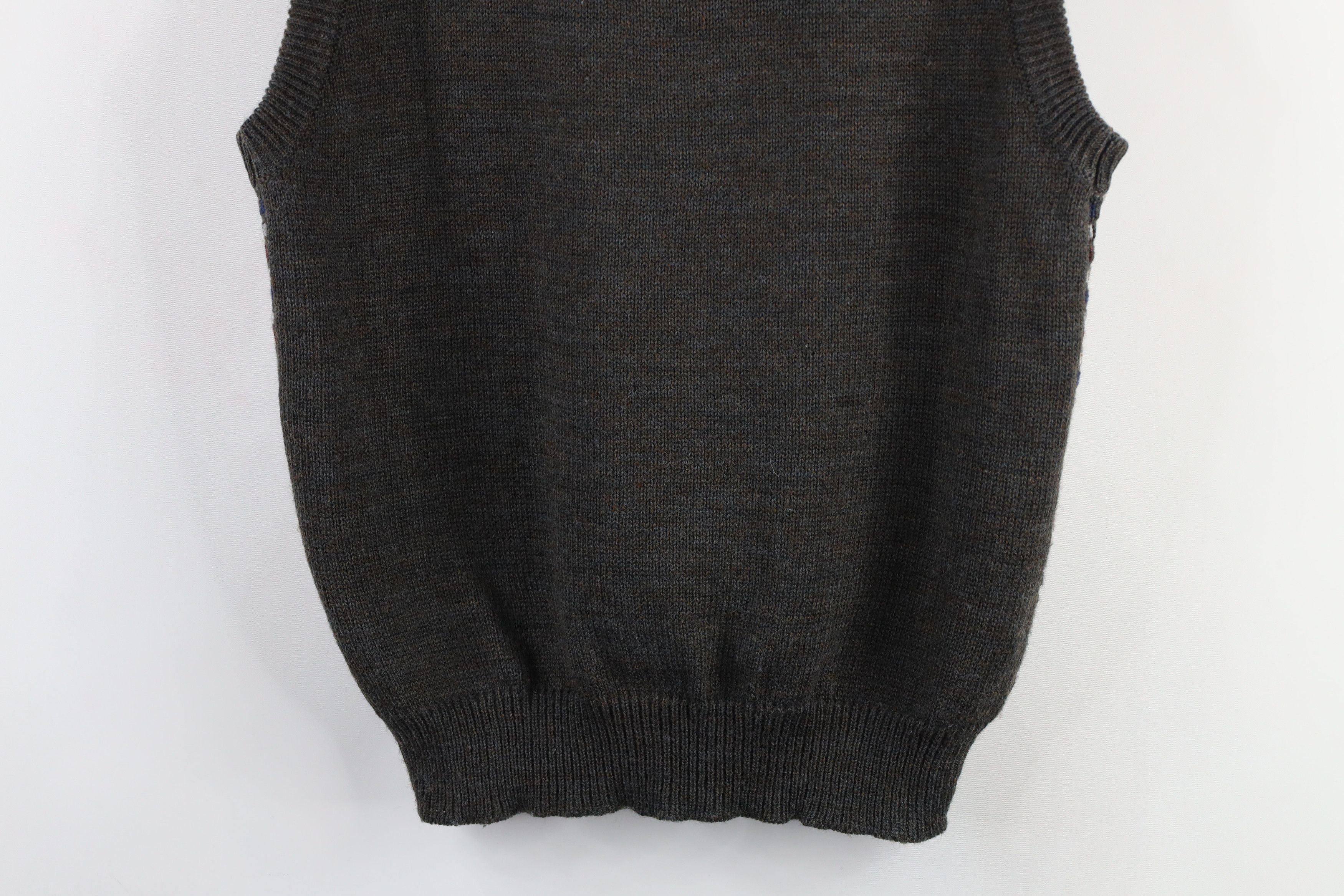 Vintage Vintage 70s Streetwear Blend Knit Geometric Sweater Vest Size US M / EU 48-50 / 2 - 7 Thumbnail