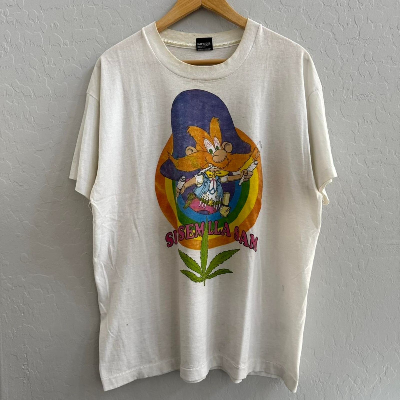 Fruit Of The Loom Vintage 90s looney tunes smoking parody t-shirt Size US XL / EU 56 / 4 - 1 Thumbnail