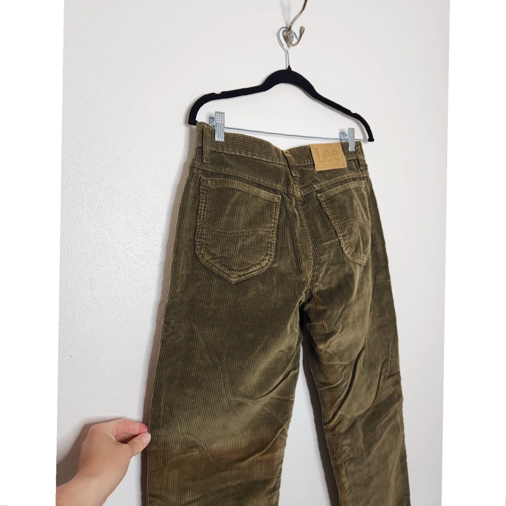 Lee VINTAGE Lee Corduroy Green Nature Earth Grunge Pants Bottoms 33x32 Men's Regular 31 Inseam Corduroy 90s Vintage Grunge Lee Pants Size US 33 - 6 Thumbnail