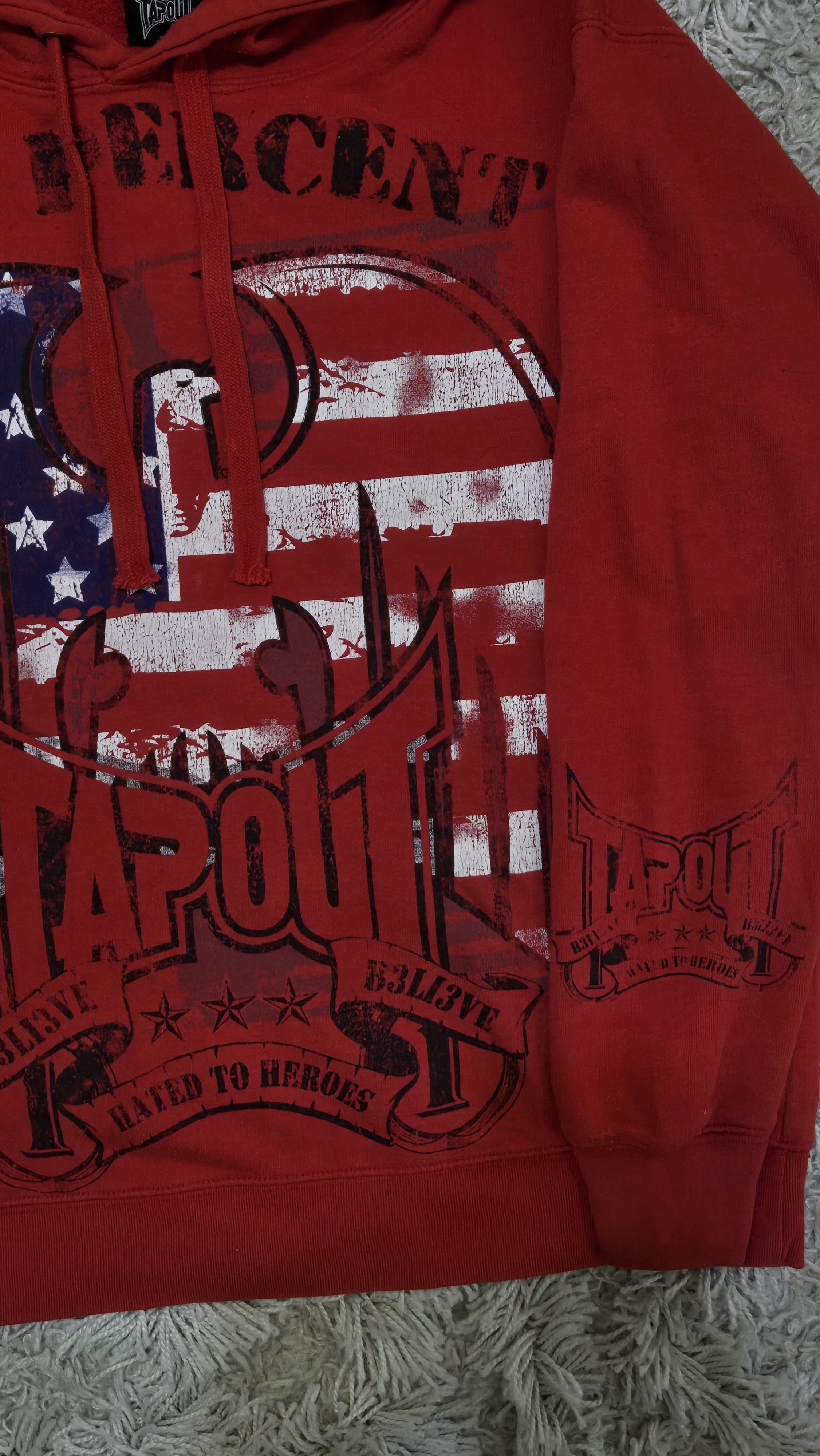 Tapout Red Tapout man Hoodies In Very good Conditions Size US M / EU 48-50 / 2 - 3 Thumbnail