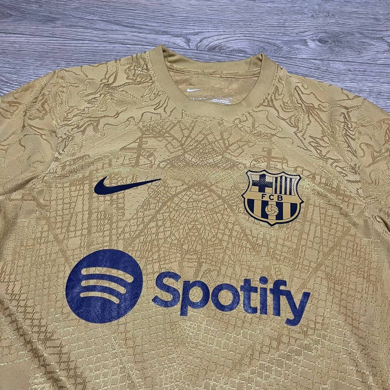 Nike Nike Barcelona FC Jersey Lewandowski #9 Player Issue Size US S / EU 44-46 / 1 - 3 Thumbnail