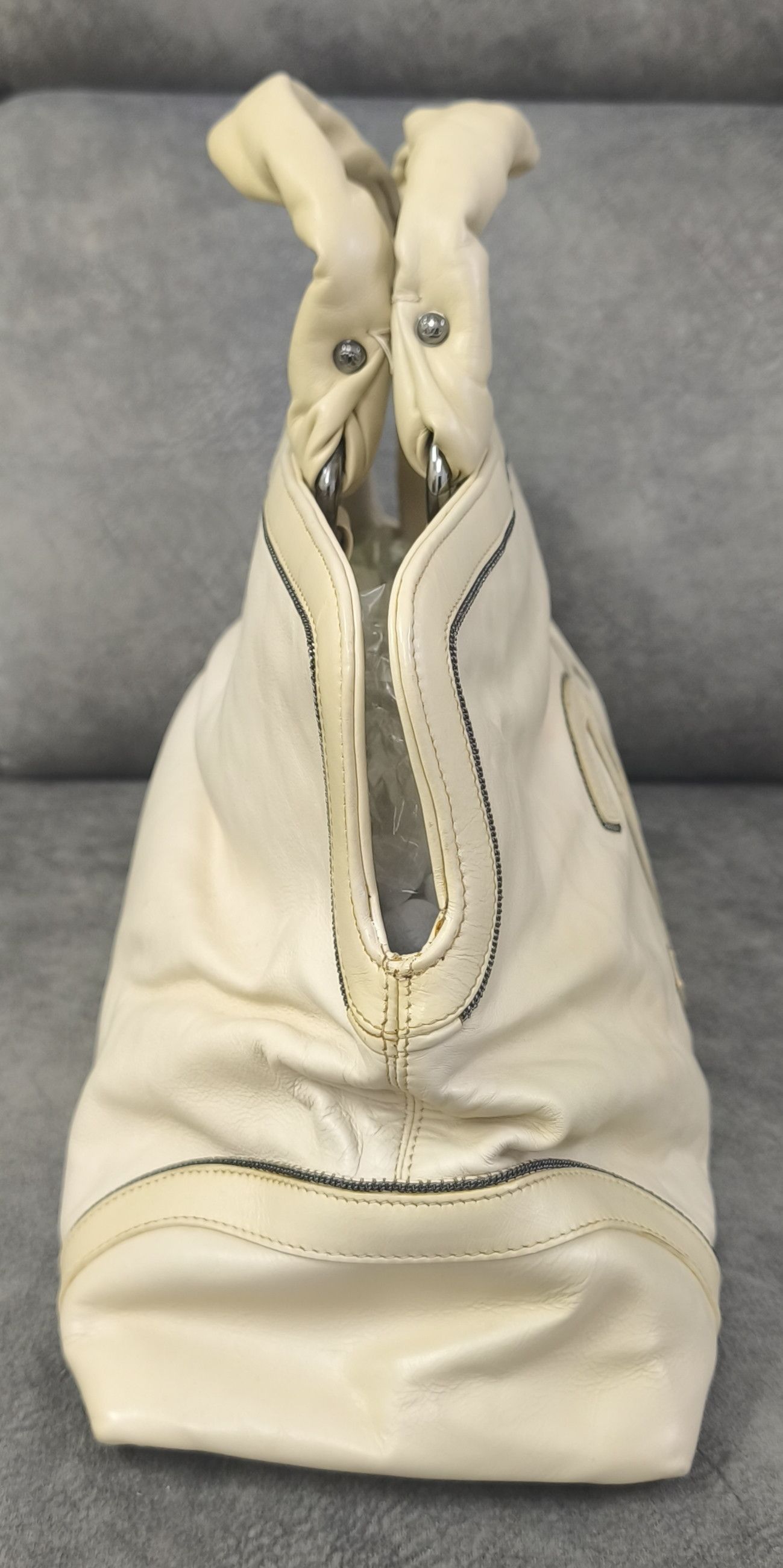 Chanel CHANEL 2008 SOHO CC LOGO CREAM PANELLED HANDBAG Size ONE SIZE - 4 Thumbnail