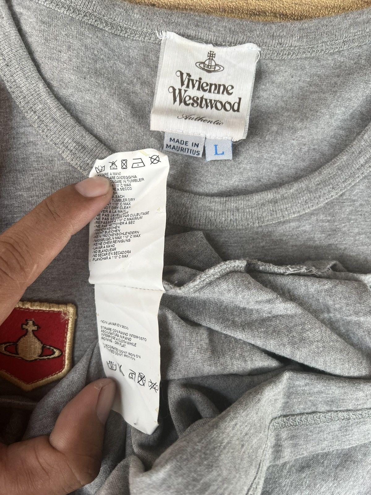 Vivienne Westwood Vivienne westwood with patch and logo on sleeve Size US L / EU 52-54 / 3 - 6 Thumbnail
