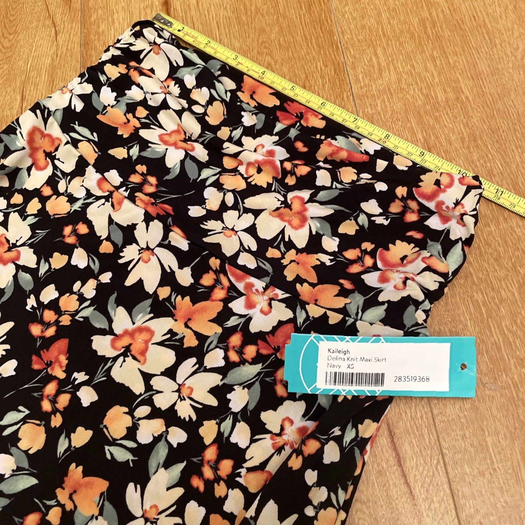 Vintage VINTAGE? None. Sorry, skip. Size 26" / US 2 / IT 38 - 6 Thumbnail