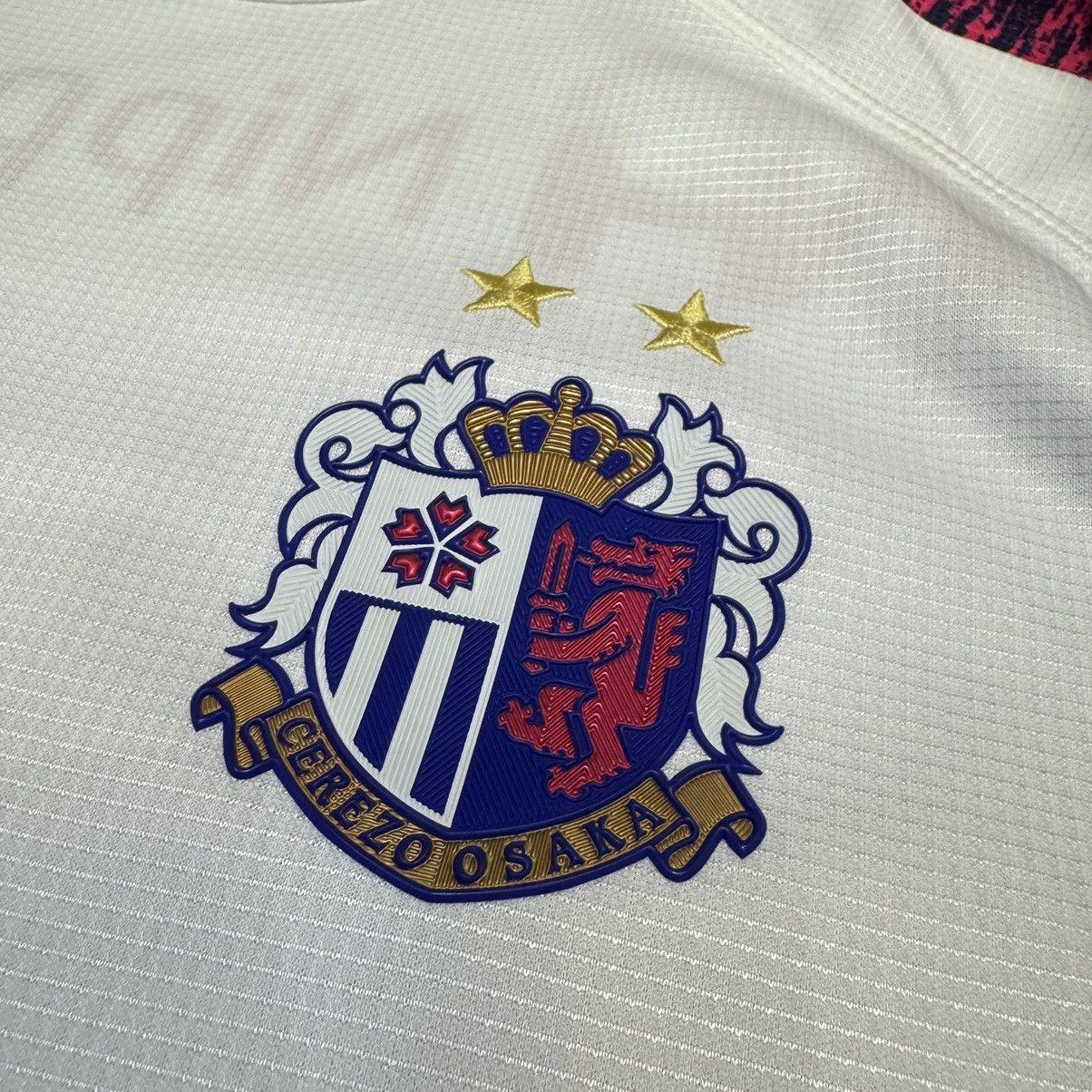 Puma Osaka Cerezo 2019 away shirt #10 Kiyotake Size US M / EU 48-50 / 2 - 4 Thumbnail