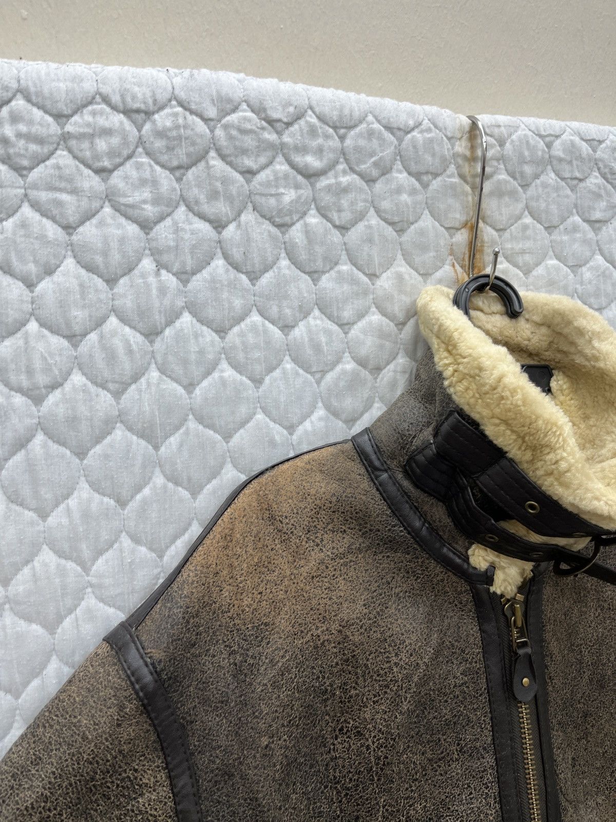 Genuine Leather 🔥🔥🔥STEALS VTG B3 US ARMY MILITARY SHEEPSKIN JACKET Size US M / EU 48-50 / 2 - 23 Thumbnail