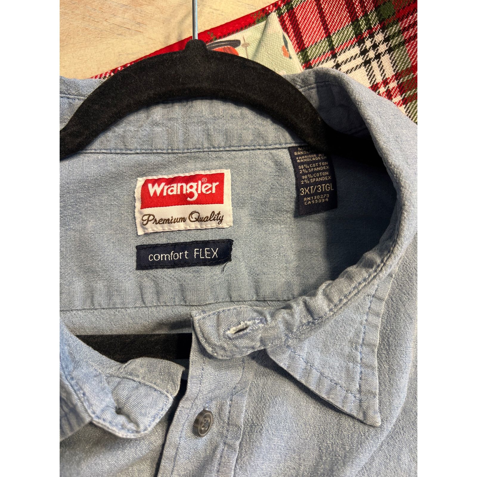 Wrangler WRANGLER Mens Big Tall Comfort Flex denim blue button up 3X Size US XXL / EU 58 / 5 - 5 Thumbnail