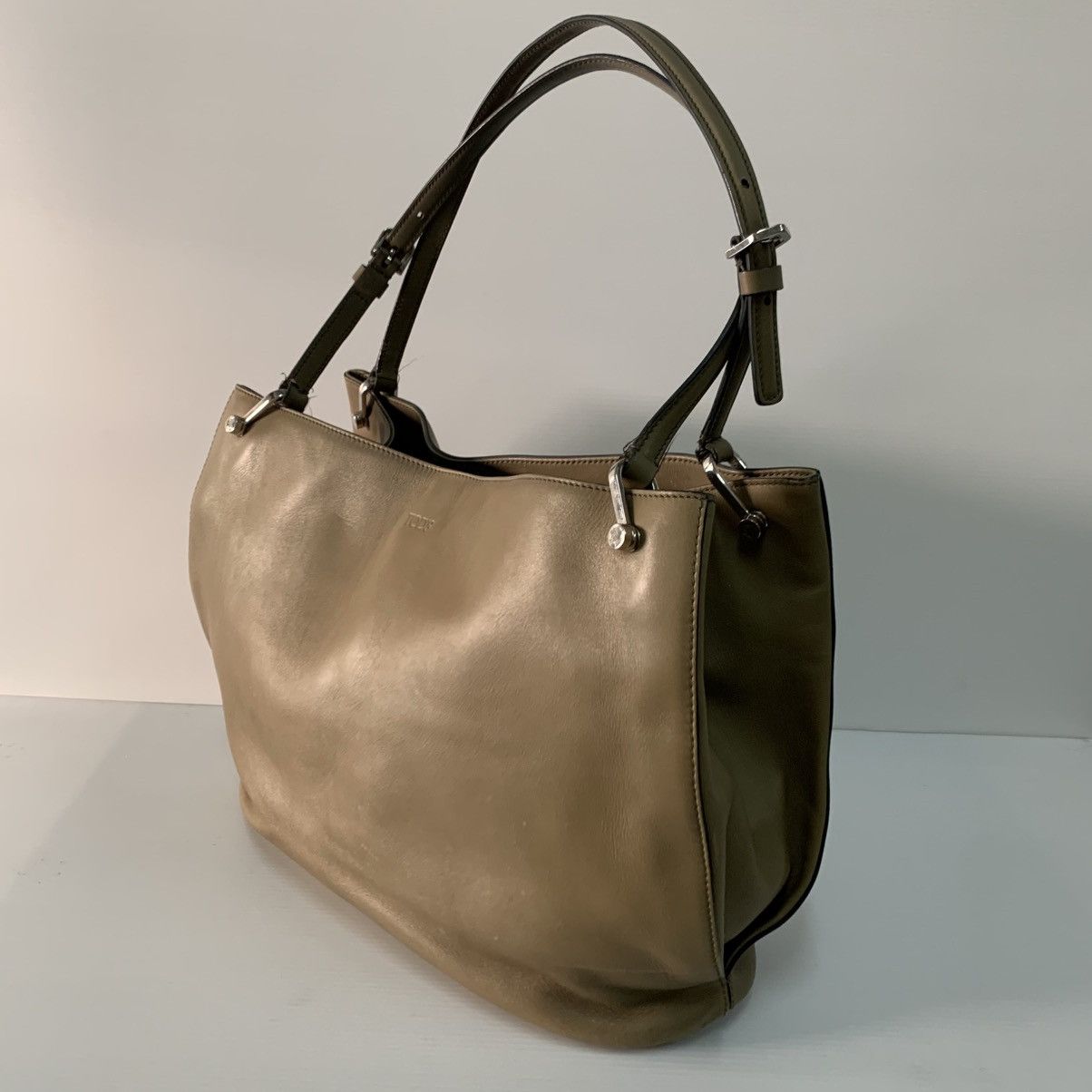 Tod's Tods Leather Shoulder Bag Size ONE SIZE - 2 Thumbnail