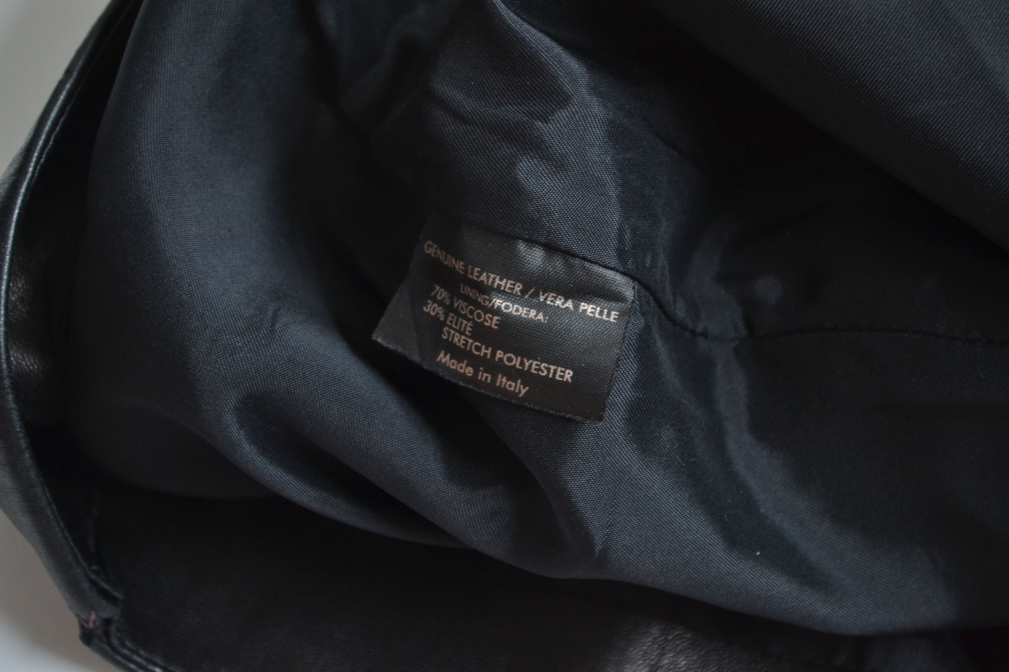 Gucci GUCCI Skirt Leather Mini Vintage 90s Black TOM FORD Size 27" / US 4 / IT 40 - 8 Thumbnail
