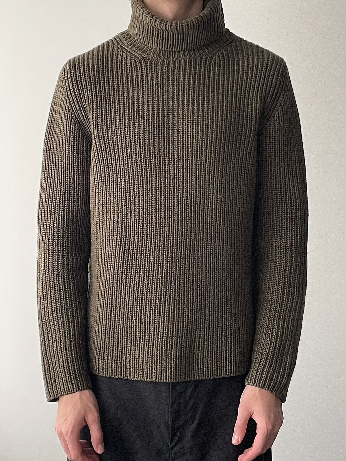Prada Prada Early 2000’s Heavy Wool Turtleneck Wool Sweater Size US M / EU 48-50 / 2 - 2 Thumbnail