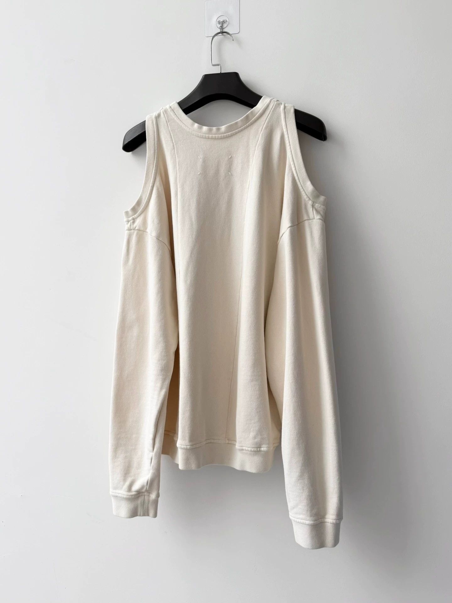 Maison Margiela Maison Margiela S/S20 Decon Cutout Sweatshirt Cream S Size S / US 4 / IT 40 - 3 Thumbnail