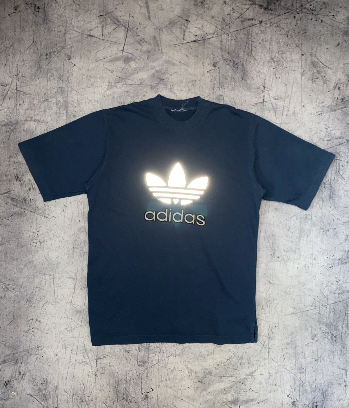 Adidas Vintage 90s Adidas Reflective Drill Big Logo Tee T Shirt Size US L / EU 52-54 / 3 - 3 Thumbnail