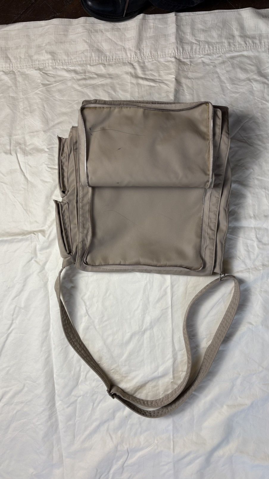 Helmut Lang Helmut Lang crossbody bag from ~1999. Size ONE SIZE - 4 Thumbnail